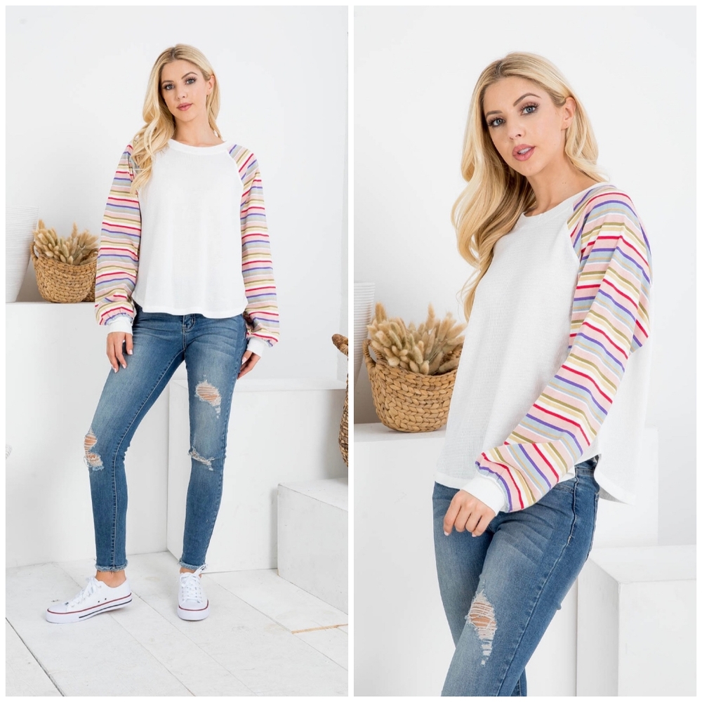 VERY J Casual Chic White Thermal Relaxed Top - Picture 8 of 8